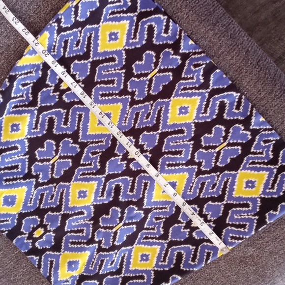 💙Doncaster💙 - Blue/Black/Yellow Aztec Print Skirt - Picture 10 of 11